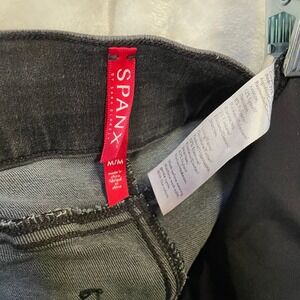 SPANX Distressed Ankle‎ Skinny Jeans in Vintage Black